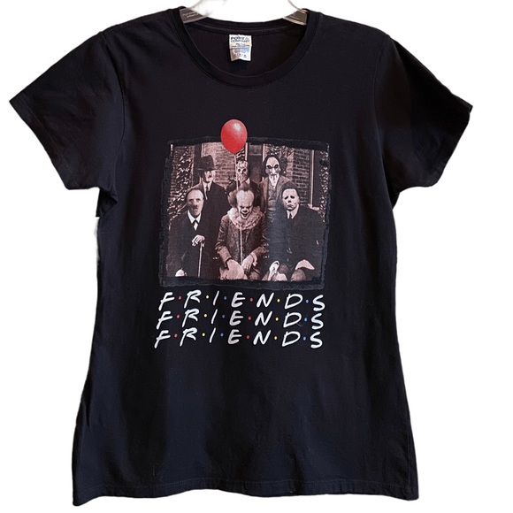 Horror Movie Friends Pennywise Michael Myers Art Graphic T-shirt Stephen King - Picture 14 of 14